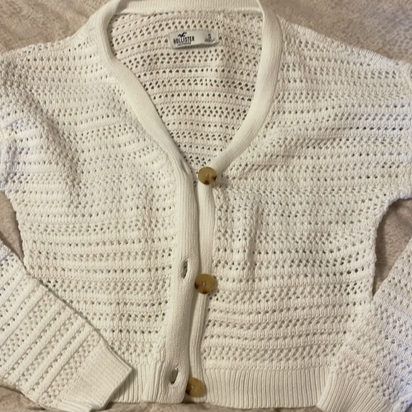 Hollister Easy Open-Stitch Crochet-Style White Cardigan - Picture 3 of 4
